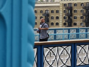 Mid-bridge Selfie Guy